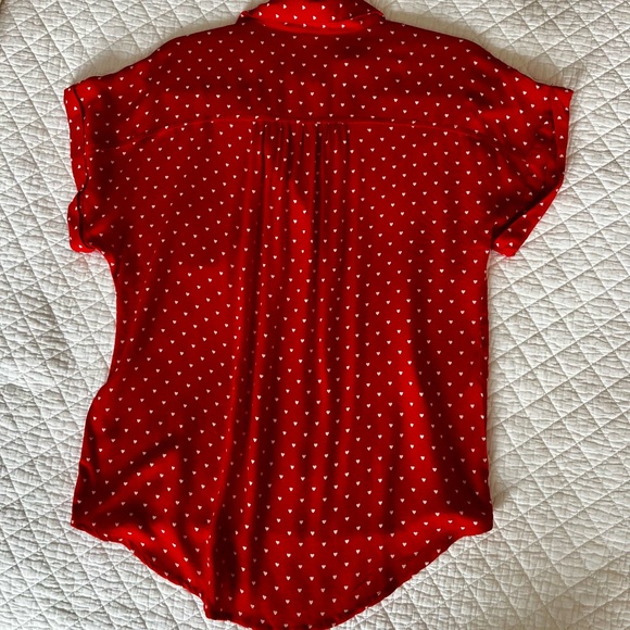 Sim & Sam Heart Button Tunic Top - Picture 2 of 7